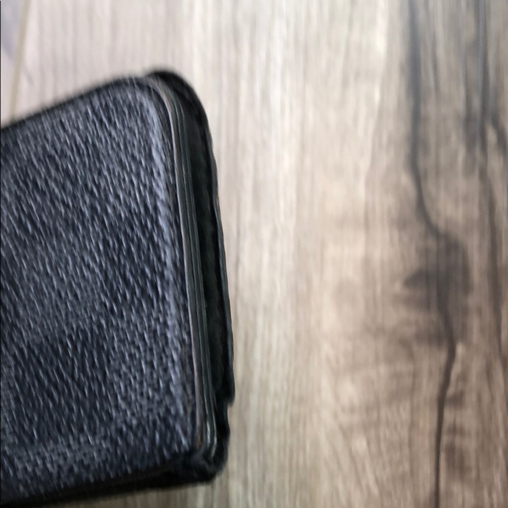 Louis Vuitton Damier iPhone case #226 - Picture 3 of 11